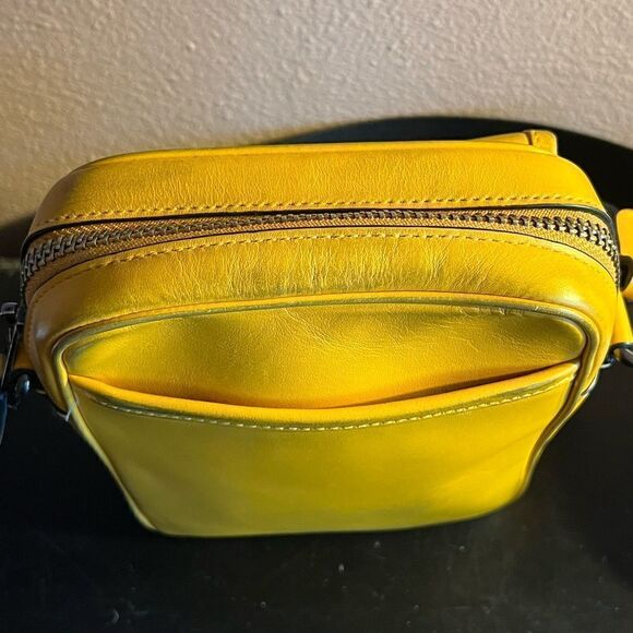 Coach heritage yellow crossbody bag - Picture 4 of 13
